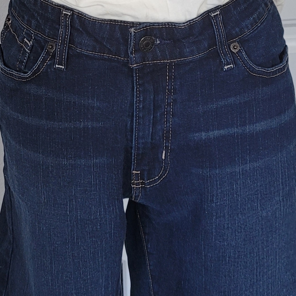 Signature by Levi Strauss Indigo Women's Bermudas - Picture 6 of 8